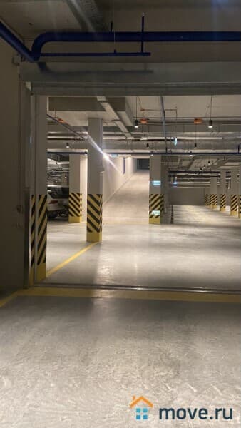 машиноместо, 18 м&sup2;