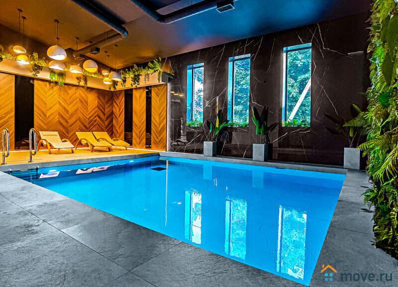 коттедж, 350 м&sup2;