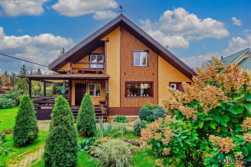 коттедж, 160 м&sup2;