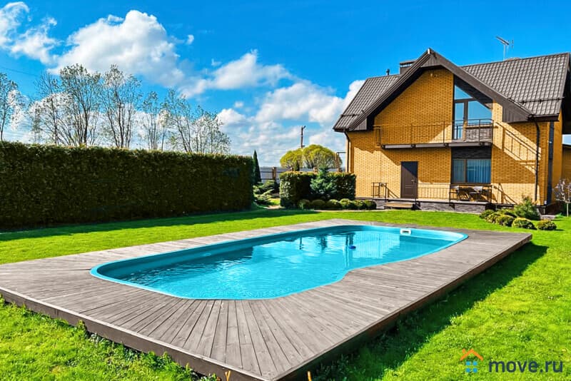 коттедж, 160 м&sup2;