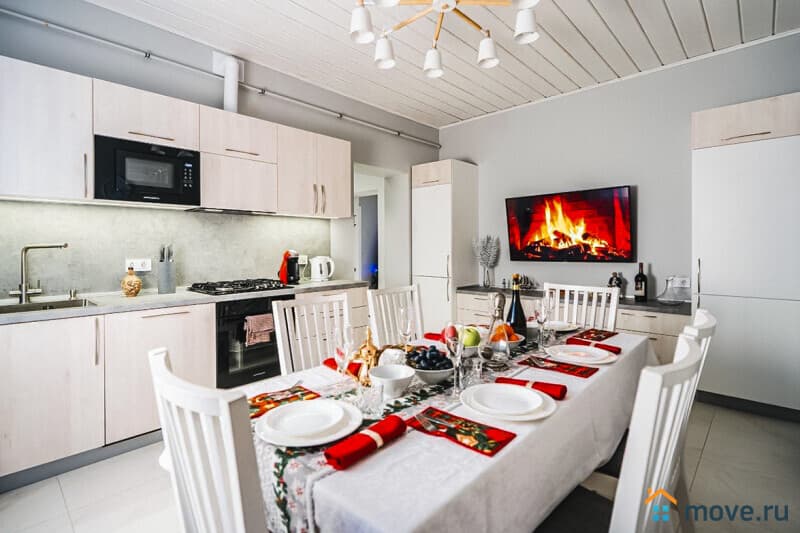 коттедж, 160 м&sup2;