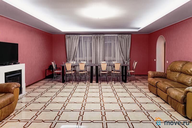 коттедж, 270 м&sup2;