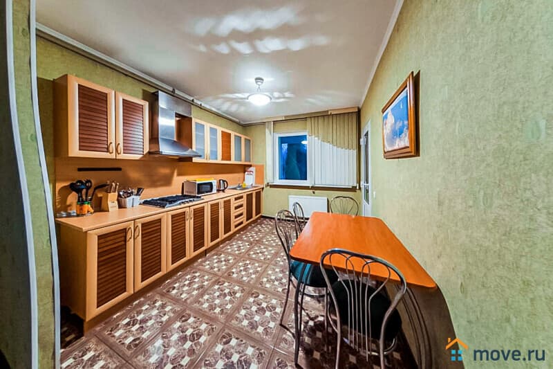 коттедж, 270 м&sup2;