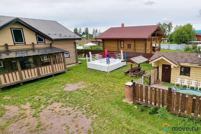 коттедж, 380 м&sup2;