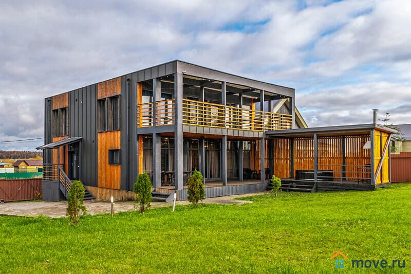 коттедж, 282 м&sup2;