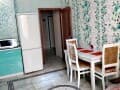 Сдам однокомнатную квартиру на сутки, 43 м², этаж 4 из 10. Фото 2