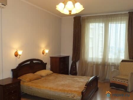 Продается 3-комнатная квартира, 87 м², Москва, улица Вишневая, 12