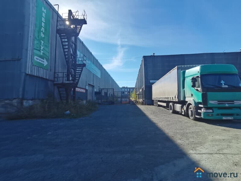 производственное, 2700 м&sup2;