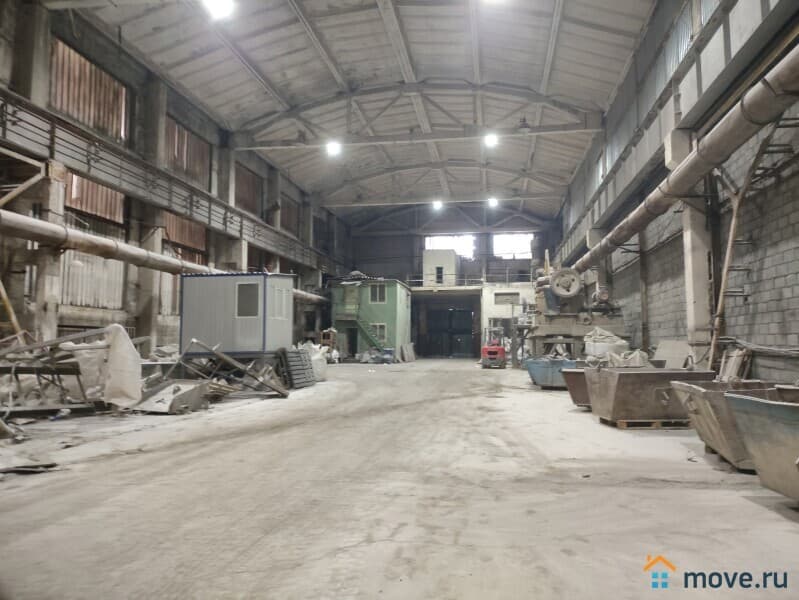 склад, 2500 м&sup2;