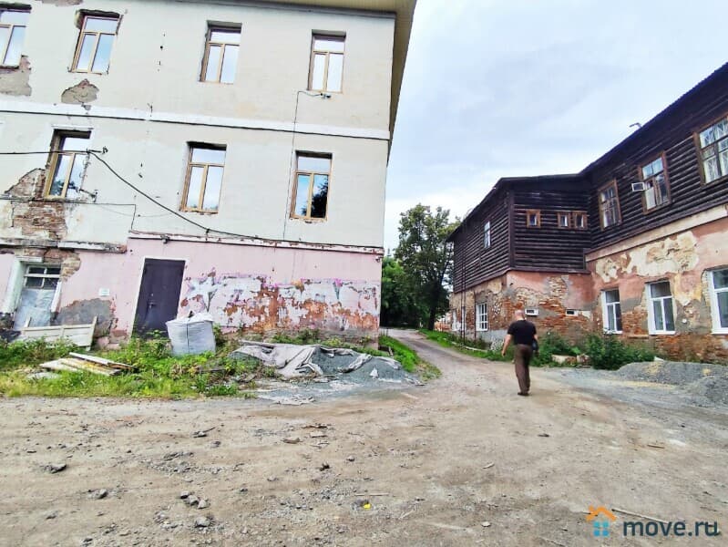 свободного назначения, 100 м&sup2;