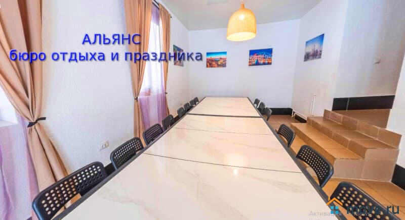 коттедж, 250 м&sup2;