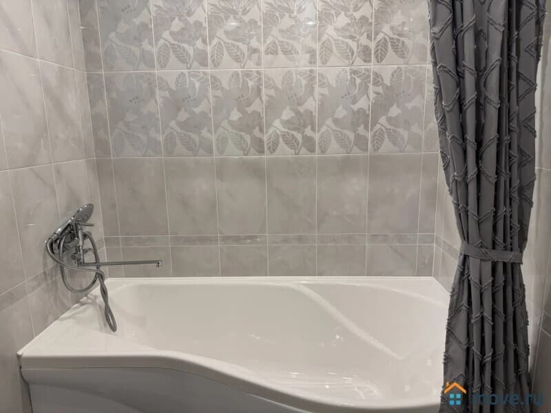 2-комн. квартира, 63.5 м&sup2;