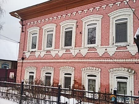 Сдаю дом, 250 м², 25 соток, Юрино, улица Касаткина, 20