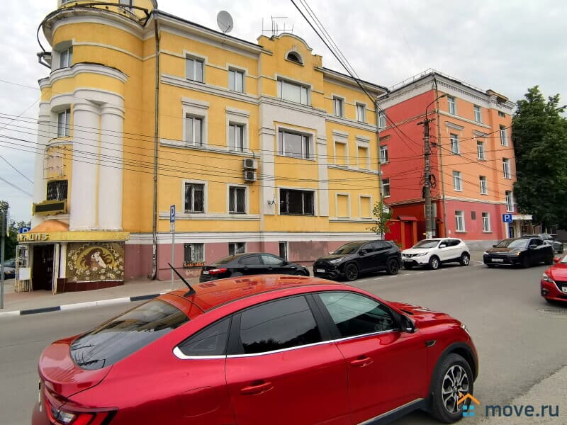 3-комн. квартира, 102 м²