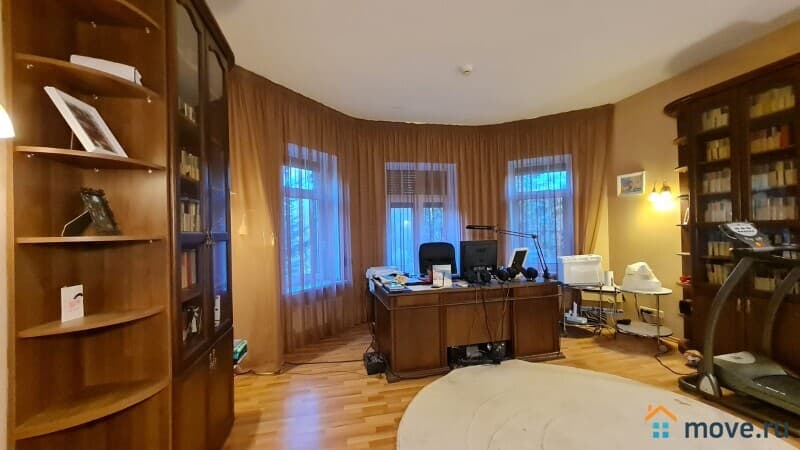 коттедж, 350 м², 25 соток