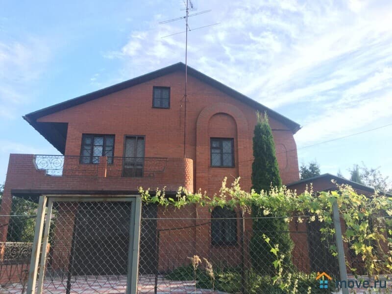 коттедж, 308 м&sup2;