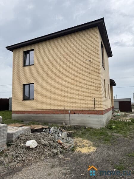 дом, 120 м²