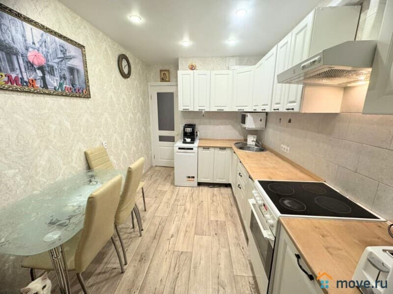 2-комн. квартира, 67.5 м&sup2;