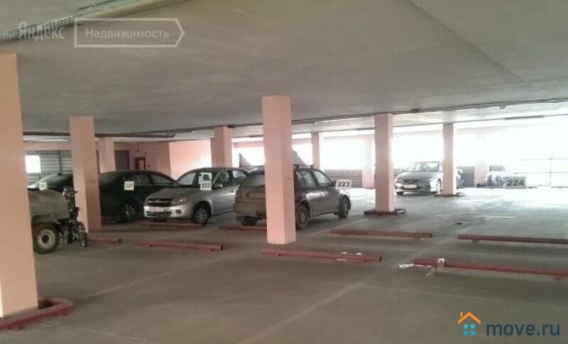 машиноместо, 18 м&sup2;
