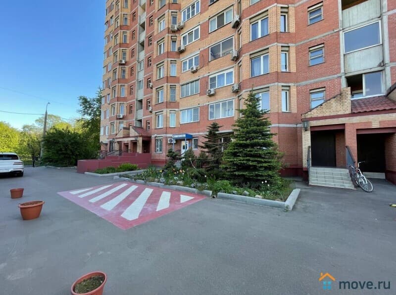 4-комн. квартира, 150 м²