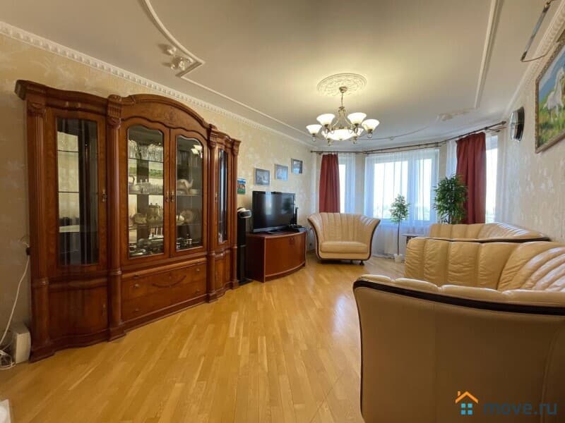 4-комн. квартира, 150 м²