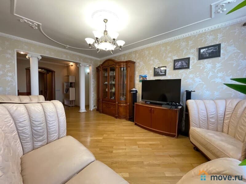 4-комн. квартира, 150 м²