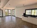 Продам трехкомнатные апартаменты, 95 м², этаж 2 из 5. Фото 4