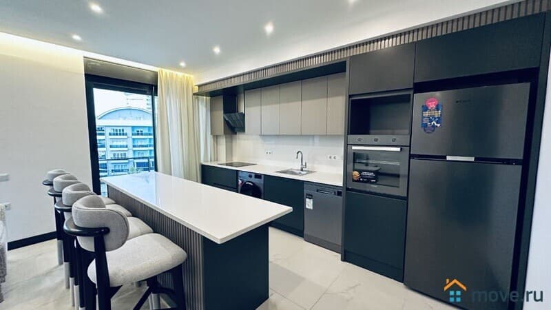 3-комн. апартаменты, 100 м²