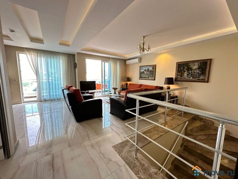 3-комн. апартаменты, 135 м²