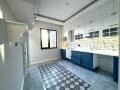 Купить пятикомнатные апартаменты, 145 м², этаж 2 из 5. Фото 3
