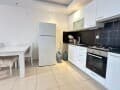 Продам двухкомнатные апартаменты, 70 м², этаж 2 из 5. Фото 2