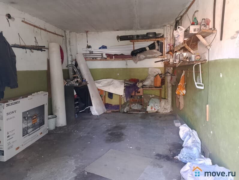 гараж, 18 м²