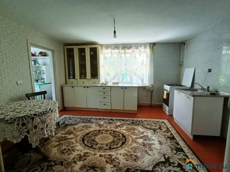 дом, 190.5 м², 5 соток