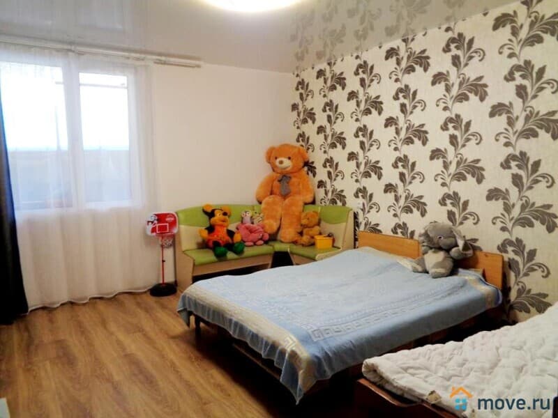 4-комн. квартира, 140 м²