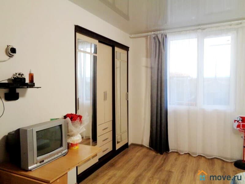 4-комн. квартира, 140 м²