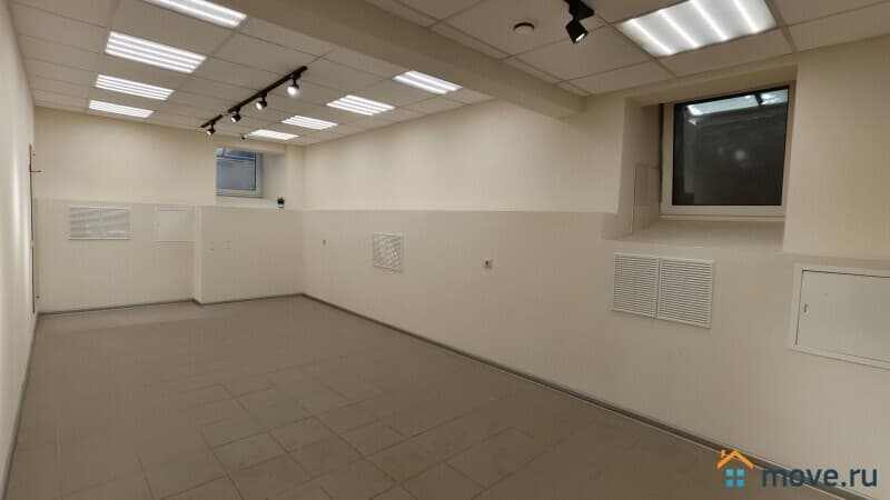 свободного назначения, 100 м&sup2;