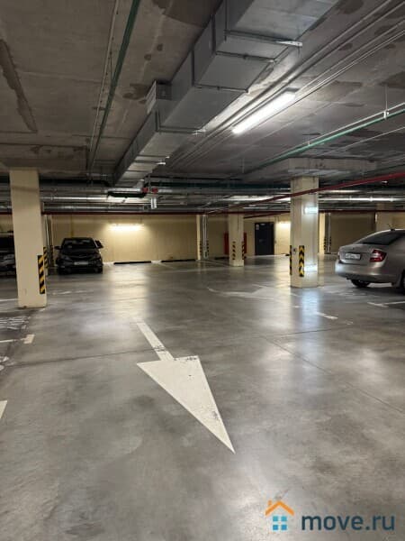 машиноместо, 13 м²