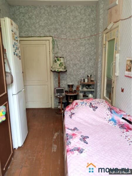 комната, 24 м&sup2;