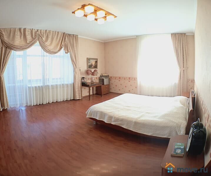 дом, 301.5 м&sup2;