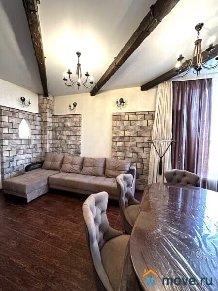 3-комн. квартира, 93 м²
