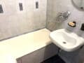 Продается двухкомнатная квартира, 52 м², этаж 3 из 5. Фото 4