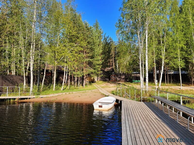 особняк, 440 м&sup2;