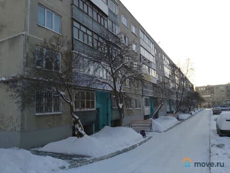 Продаю 2-комнатную квартиру, 46.5 м&sup2;, Рефтинский, улица Юбилейная, 15