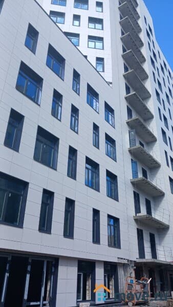 отдельное здание, 18000 м²