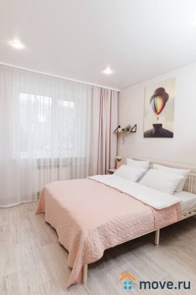 3-комн. квартира, 100 м²