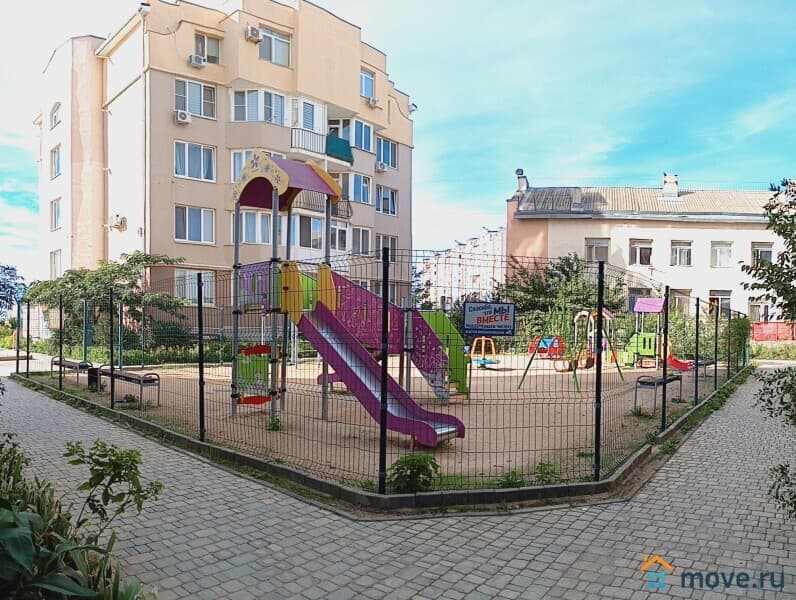 3-комн. квартира, 93 м²