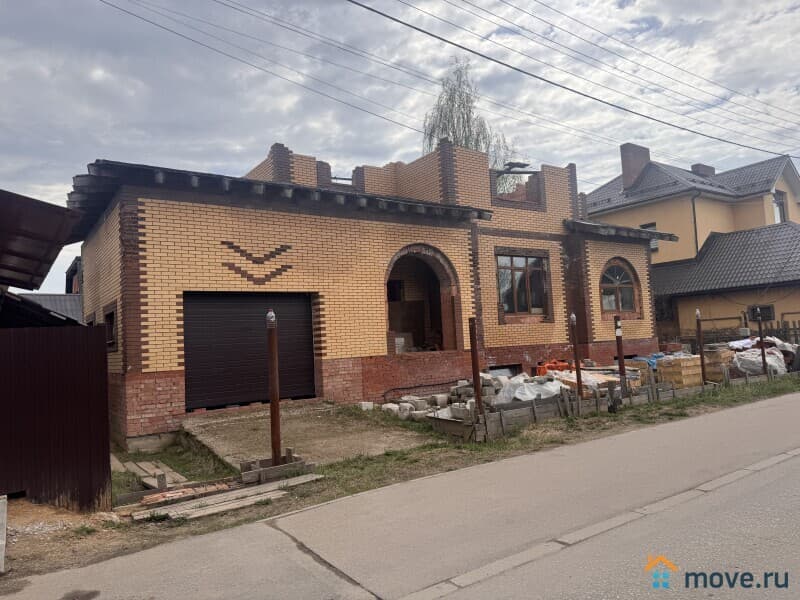 дом, 364 м&sup2;