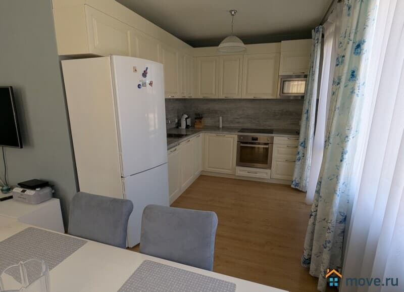 4-комн. квартира, 140 м²