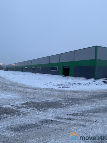 нежилое здание, 1200 м&sup2;