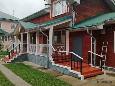 Продам коттедж, 300 м&sup2;, Вологда, набережная 6 Армии, 11А